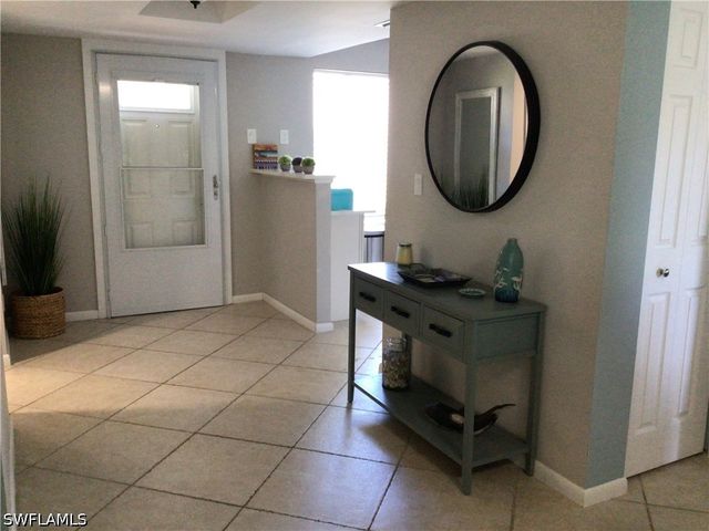 195 Peppermint LN W 881, Naples, FL 34112