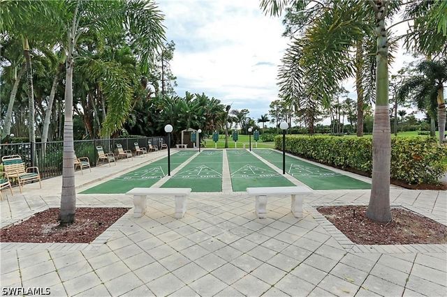 195 Peppermint LN W 881, Naples, FL 34112