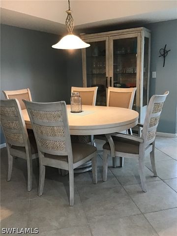 195 Peppermint LN W 881, Naples, FL 34112