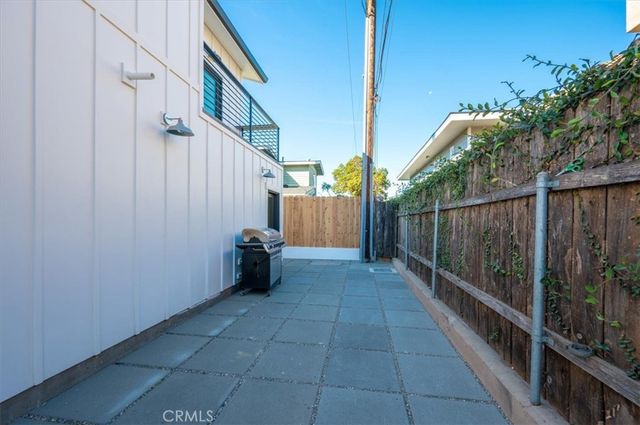 175 Saratoga Avenue, Grover Beach, CA 93433