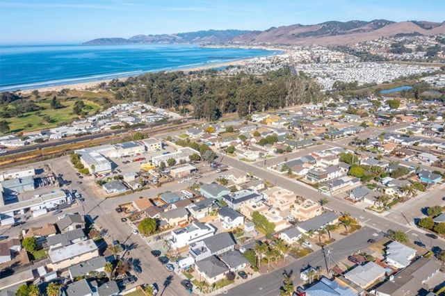 175 Saratoga Avenue, Grover Beach, CA 93433