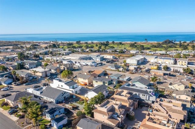 175 Saratoga Avenue, Grover Beach, CA 93433