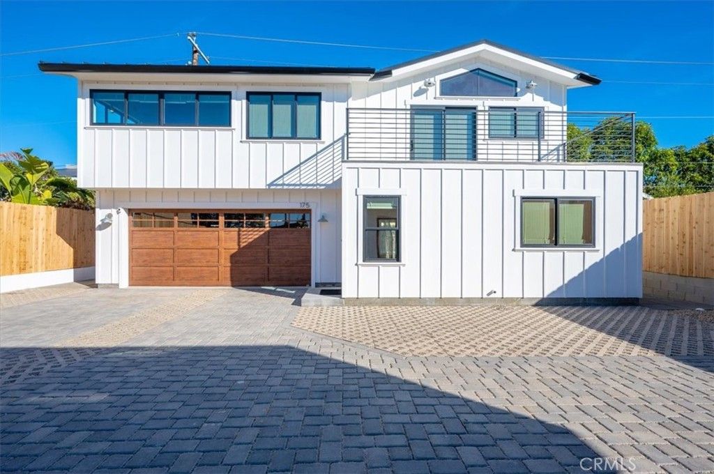 175 Saratoga Avenue, Grover Beach, CA 93433