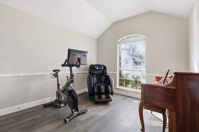 3704 Cottonwood Springs Drive, The Colony, TX 75056