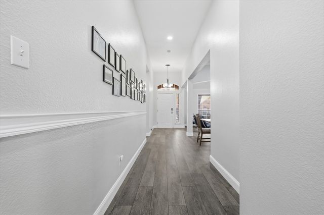 3704 Cottonwood Springs Drive, The Colony, TX 75056