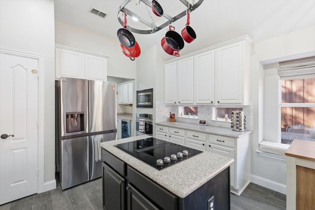 3704 Cottonwood Springs Drive, The Colony, TX 75056