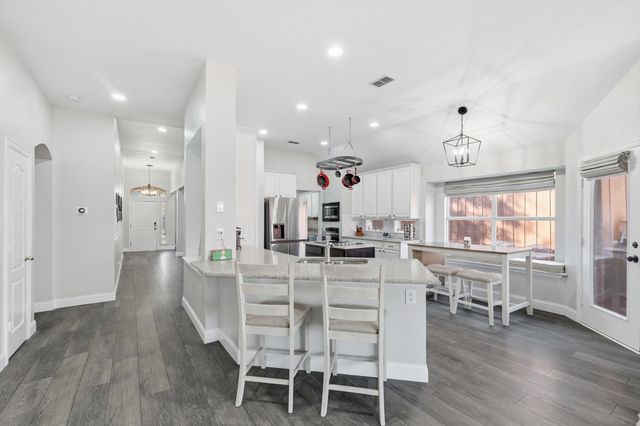 3704 Cottonwood Springs Drive, The Colony, TX 75056