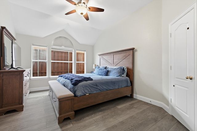 3704 Cottonwood Springs Drive, The Colony, TX 75056