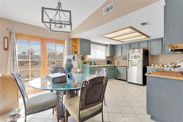 9983 Ladera Avenue, Lucerne Valley, CA 92356