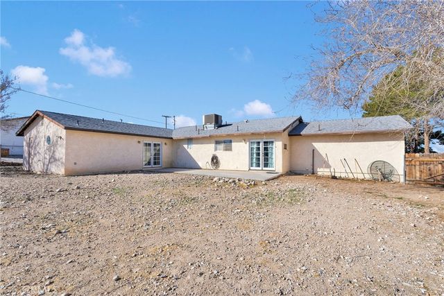 9983 Ladera Avenue, Lucerne Valley, CA 92356