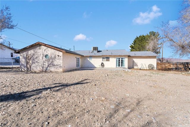 9983 Ladera Avenue, Lucerne Valley, CA 92356