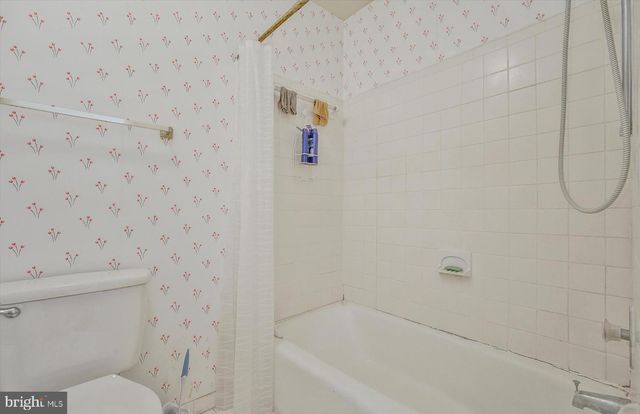 105 HUCKLEBERRY DR, La Plata, MD 20646