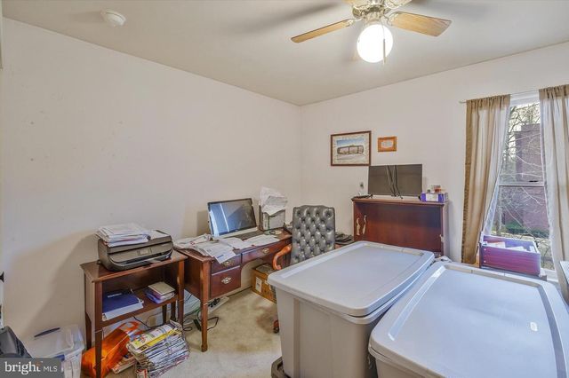 105 HUCKLEBERRY DR, La Plata, MD 20646