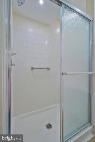 105 HUCKLEBERRY DR, La Plata, MD 20646