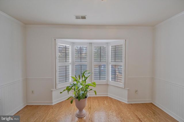 105 HUCKLEBERRY DR, La Plata, MD 20646