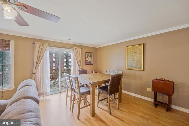 105 HUCKLEBERRY DR, La Plata, MD 20646