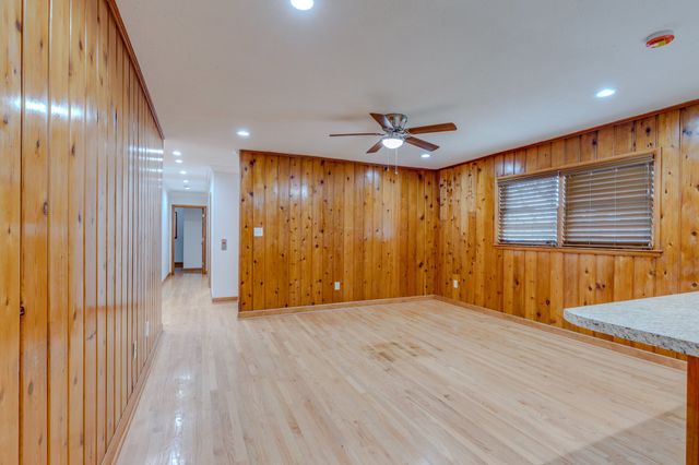 102 Sunset Dr, Pulaski, TN 38478