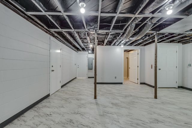 102 Sunset Dr, Pulaski, TN 38478