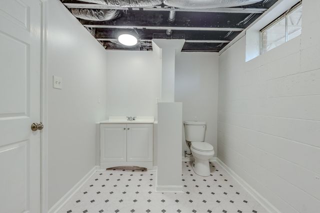 102 Sunset Dr, Pulaski, TN 38478