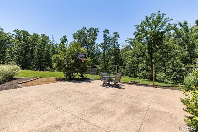1200 Ridgetop, Farmington, MO 63640