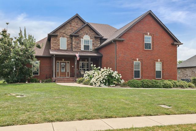 3037 Eliza Dr, Clarksville, TN 37043
