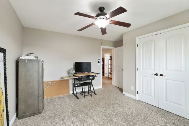 3037 Eliza Dr, Clarksville, TN 37043
