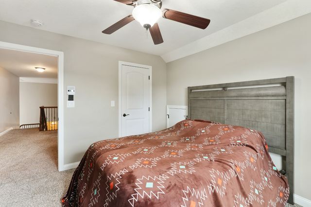3037 Eliza Dr, Clarksville, TN 37043
