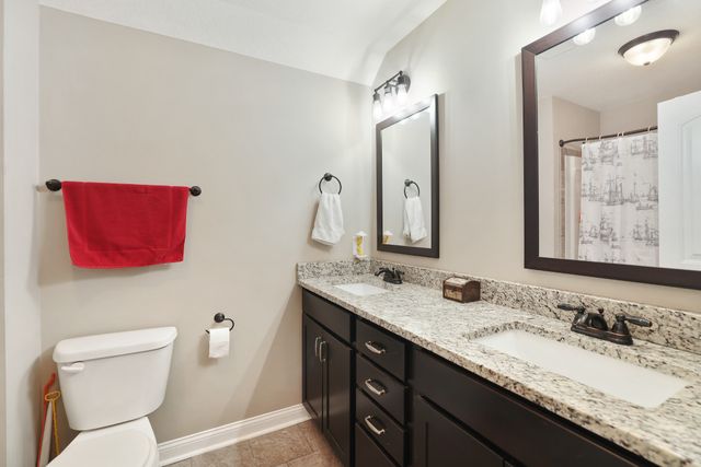 3037 Eliza Dr, Clarksville, TN 37043