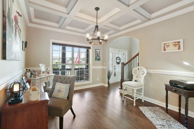 3037 Eliza Dr, Clarksville, TN 37043