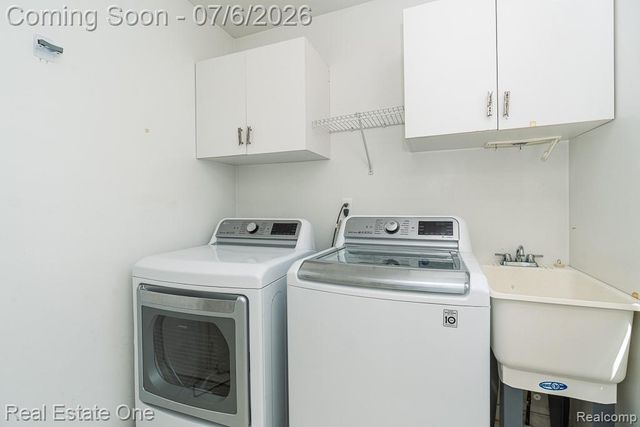 2623 Bonita Drive, Waterford Charter Township, MI 48329