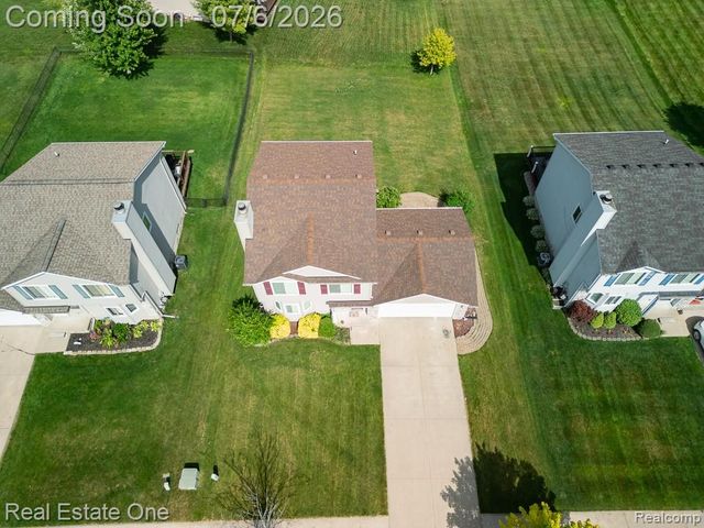 2623 Bonita Drive, Waterford Charter Township, MI 48329