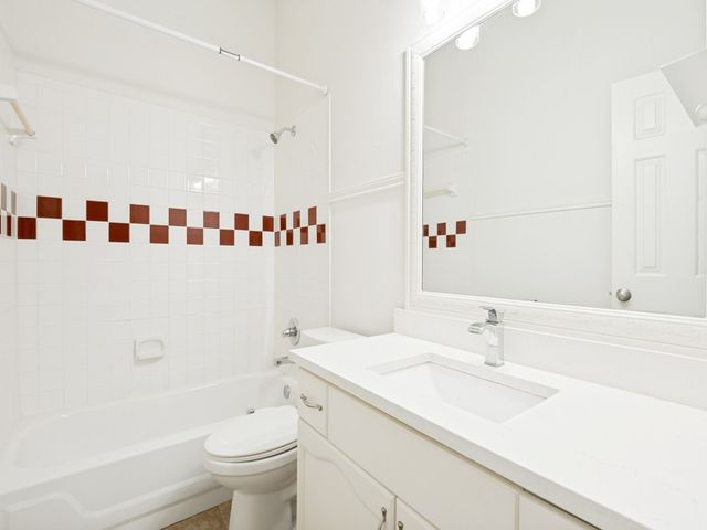 7641 King Arthur Road, Frisco, TX 75035