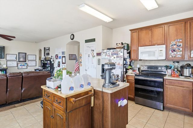 525 BENT OAK Drive, Fort Worth, TX 76131