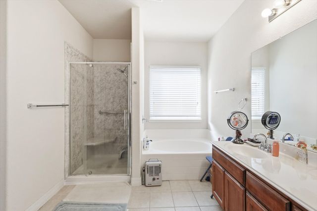 525 BENT OAK Drive, Fort Worth, TX 76131