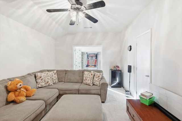 525 BENT OAK Drive, Fort Worth, TX 76131