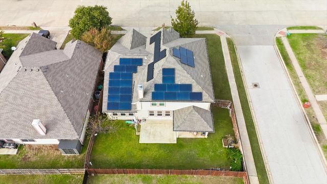 525 BENT OAK Drive, Fort Worth, TX 76131