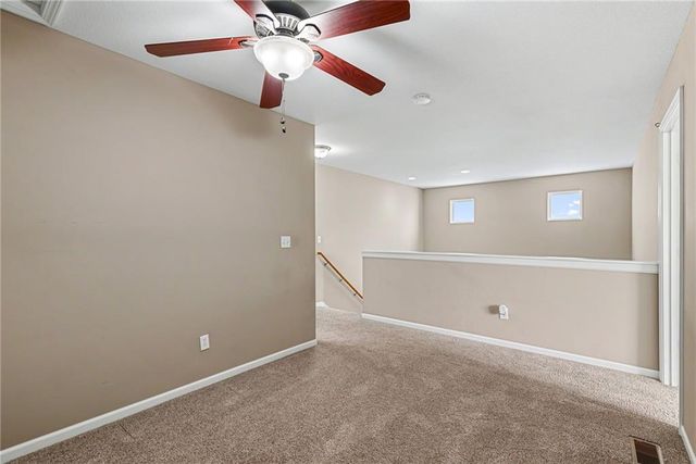 21871 W 116th Place, Olathe, KS 66061