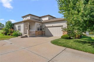 21871 W 116th Place, Olathe, KS 66061