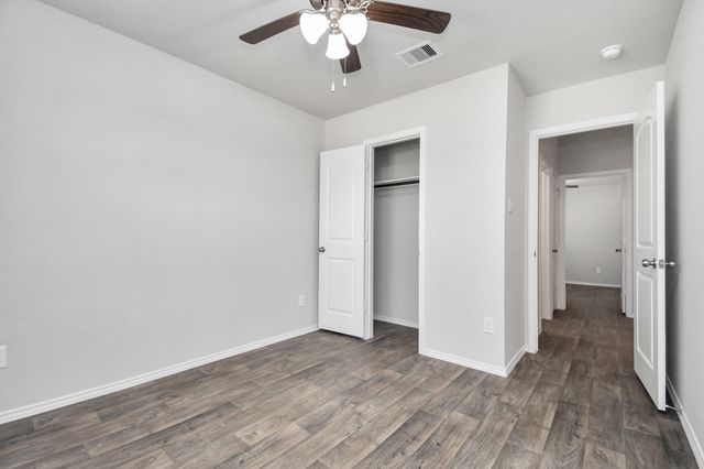 14059 W Crystal Cave Lane, Conroe, TX 77384