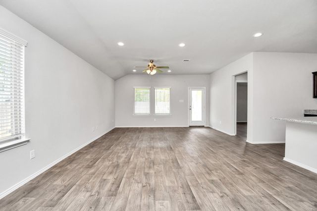 14059 W Crystal Cave Lane, Conroe, TX 77384