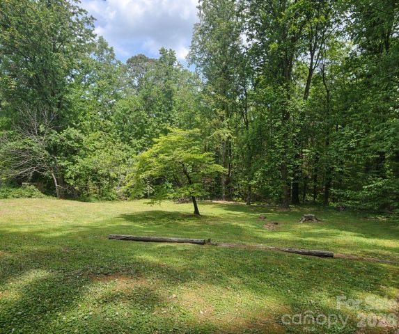 216 Delview Drive, Cherryville, NC 28021