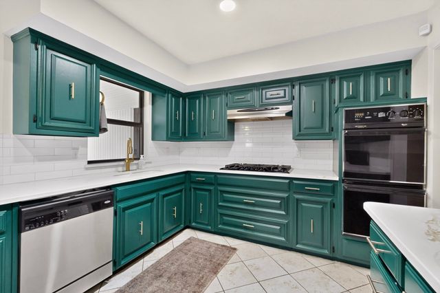 614 Pebblecreek Drive, Garland, TX 75040