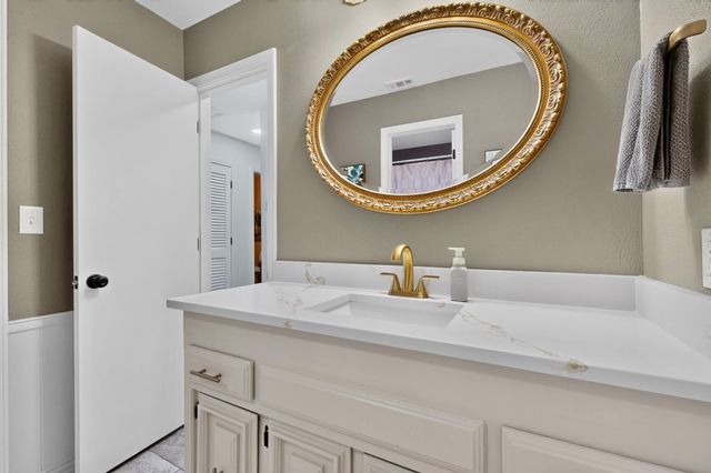 614 Pebblecreek Drive, Garland, TX 75040