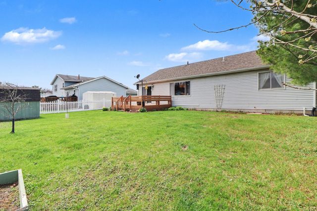 702 Admiral Drive, Chesterton, IN 46304