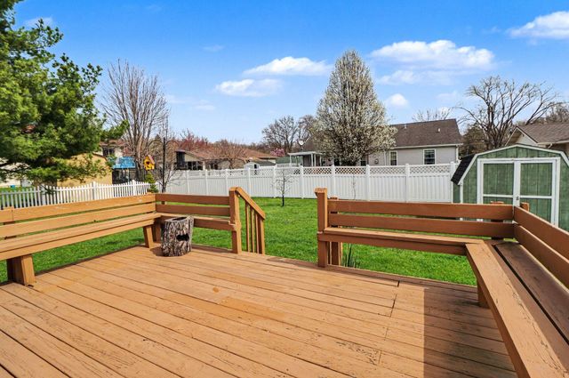 702 Admiral Drive, Chesterton, IN 46304