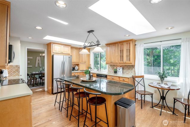 7304 135th Street Ct E, Puyallup, WA 98373