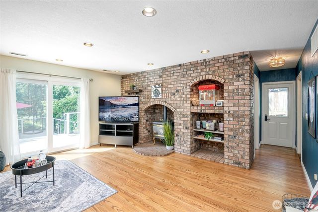 7304 135th Street Ct E, Puyallup, WA 98373