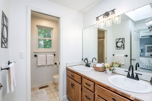 7304 135th Street Ct E, Puyallup, WA 98373