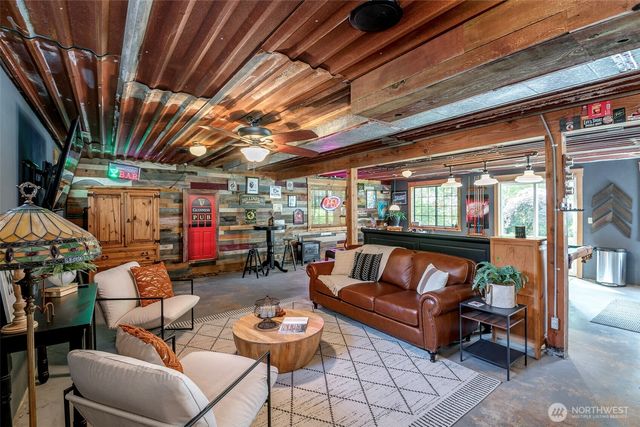 7304 135th Street Ct E, Puyallup, WA 98373