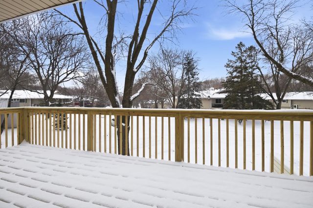 1249 Timbershore Lane 407, Eagan, MN 55123